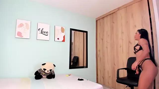 maya__fox on StripChat 