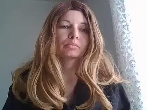 MEllSE2 on StripChat 