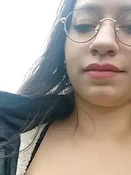 melody_22 on StripChat 