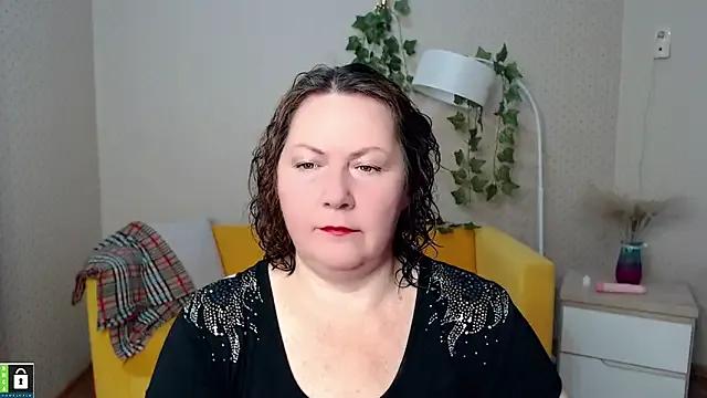 milf_hornys — show off your legs in heels