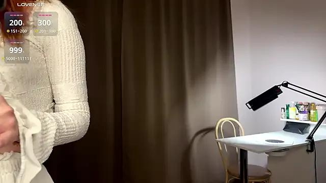 MilissaSneddon — eye contact