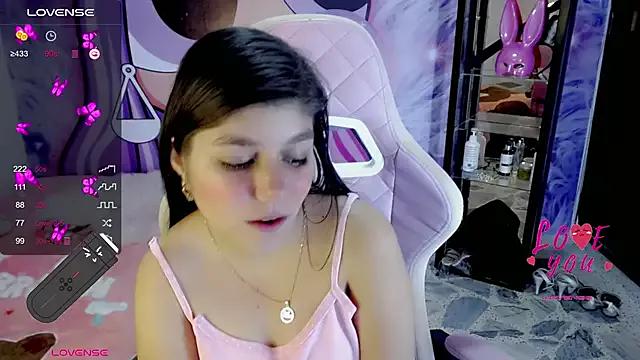 millie_brown on StripChat 