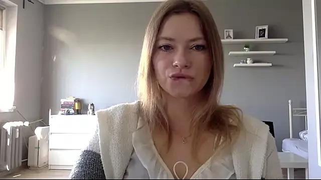 MillieShow on StripChat 