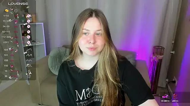 MilpopsJumJum on StripChat 