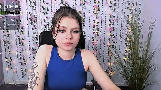 miss__alien on StripChat 