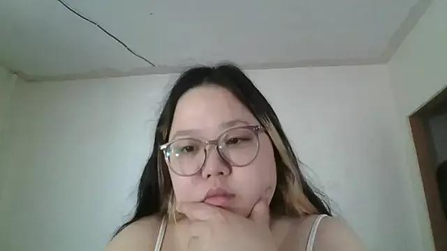 Miss_Alina69 on StripChat 