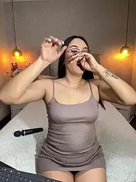 miss_elissa11 on StripChat 