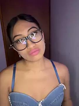 MissKristen on StripChat 