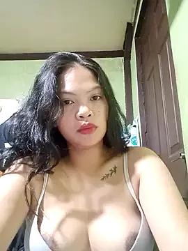 missluvv on StripChat 