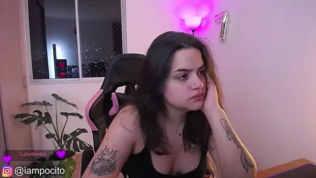 MissPuchi on StripChat 