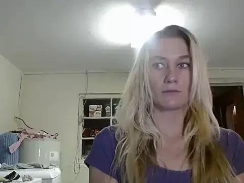 missymilf on StripChat 