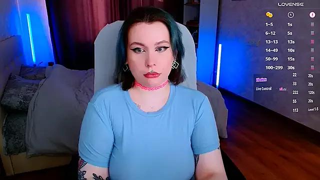 moist_peach on StripChat 