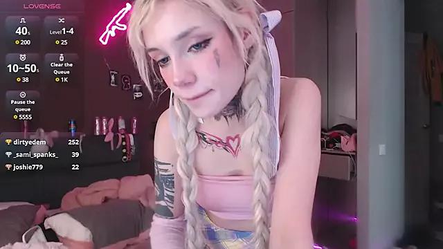 Molly_siu2 on StripChat 