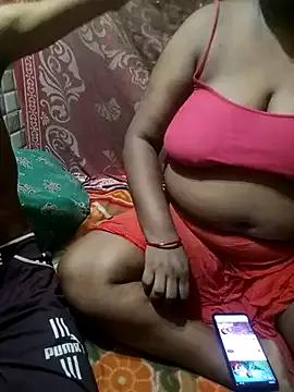 MomsFuckerSon on StripChat 