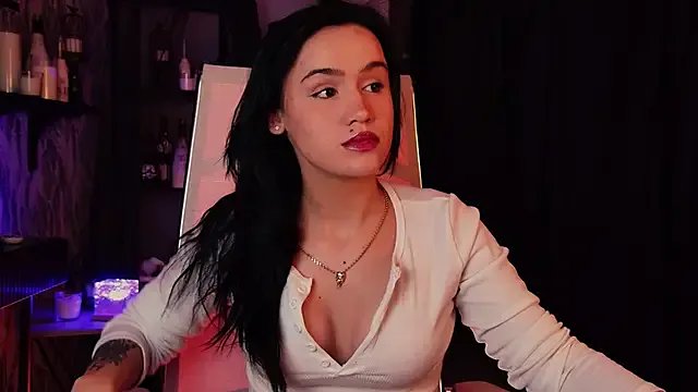 MonicaFarmer's avatar