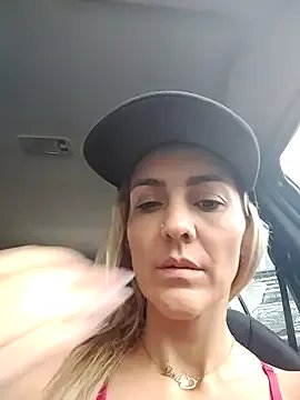 Monita_Med — Private on StripChat