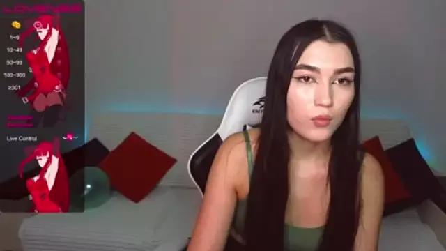 mvalery on StripChat 