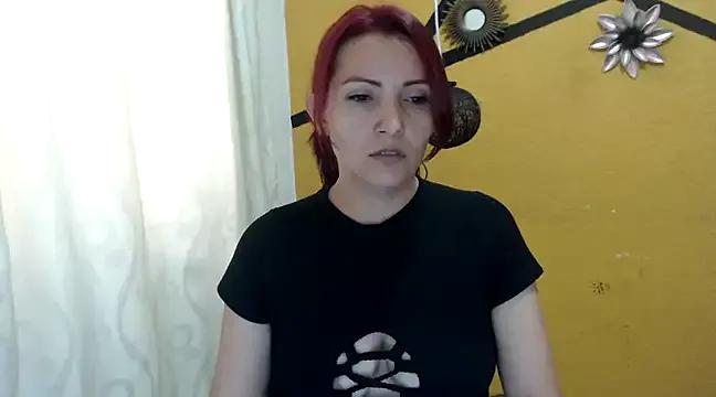 nanis_milf on StripChat 