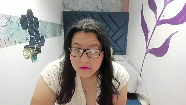 Naomi_Grace__ on StripChat 