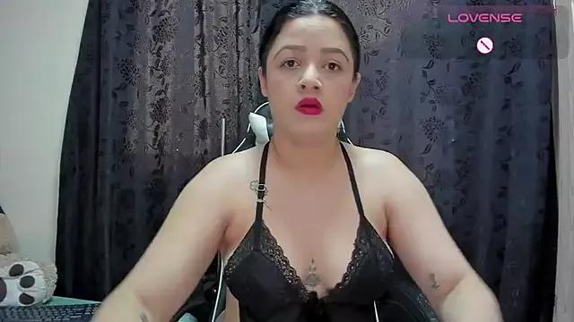 nataliaesmith_24 on StripChat 