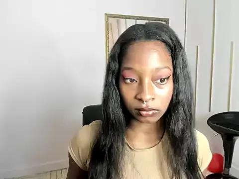 Nayariskaya on StripChat 