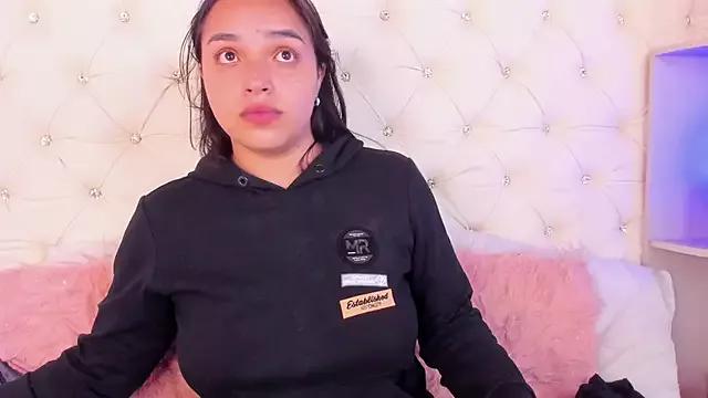 niki_Johnson on StripChat 