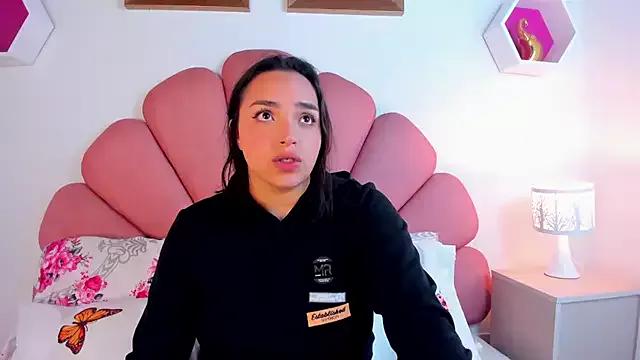 niki_Johnson on StripChat 