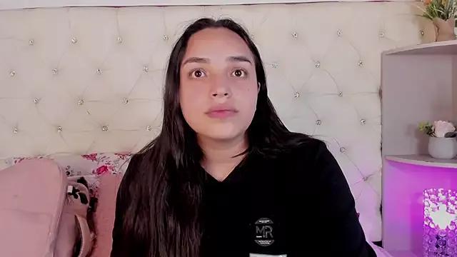 niki_Johnson on StripChat 