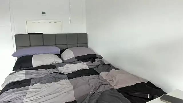 Niki_May on StripChat 