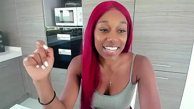 Niki_May on StripChat 