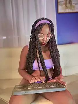NikkiBaddy on StripChat 