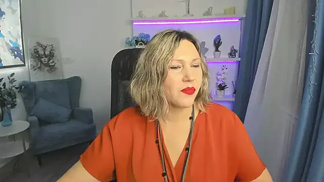 NinaStarle on StripChat 