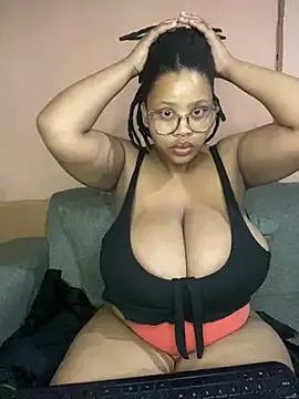 NonoGotBoobies on StripChat 