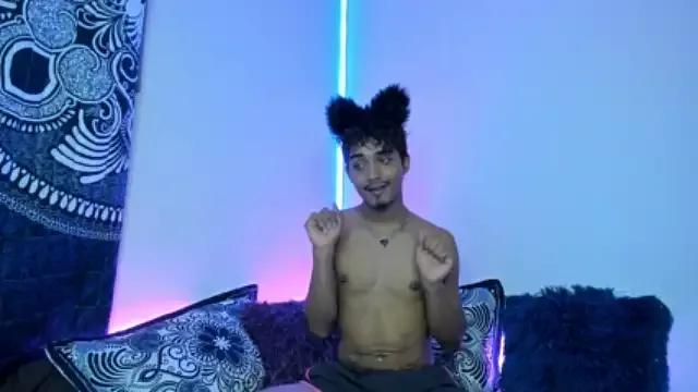 OreoWithMiilk on StripChat 