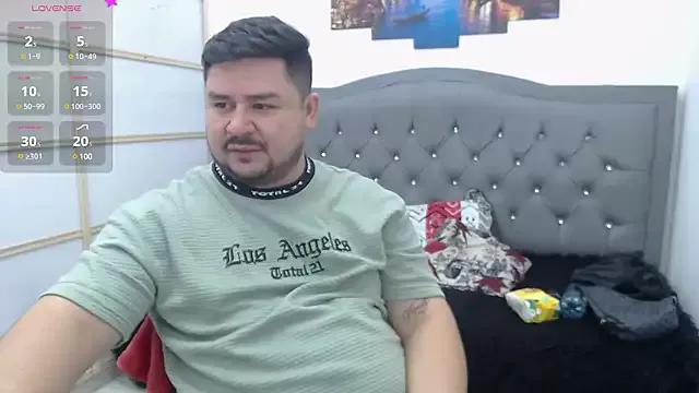 oso_dirty_ on StripChat 