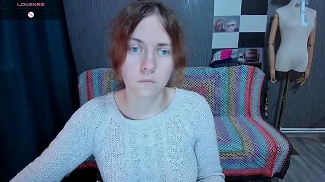 StripChat pa1e_pr1ncess is Freechat pa1e_pr1ncess — Smile & kisses