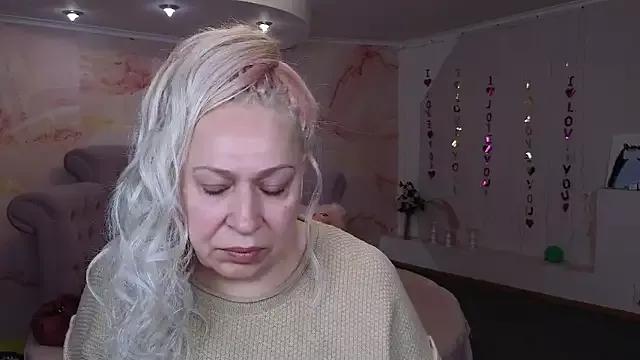 Penelope_Pinky on StripChat 