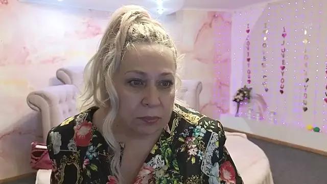 Penelope_Pinky on StripChat 