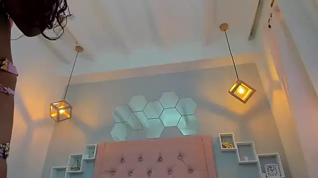 Penelope_wine on StripChat 