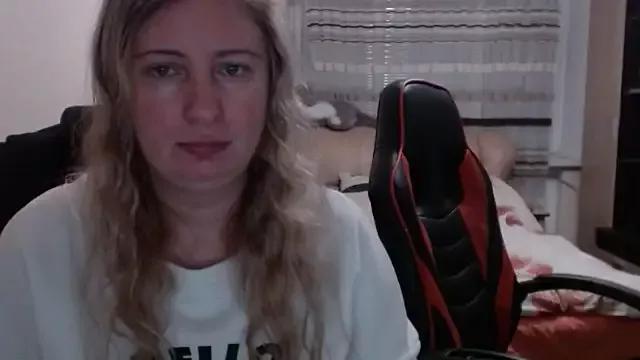 PeterAndJen on StripChat 