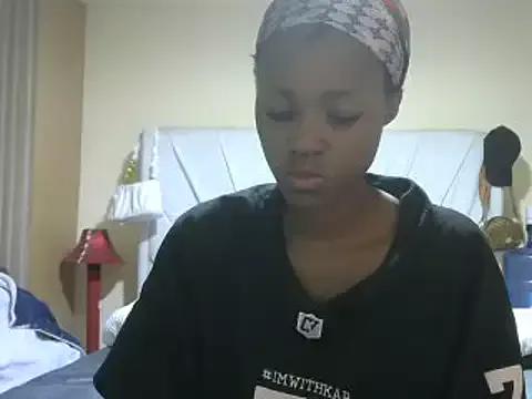 Petite_mamah on StripChat 