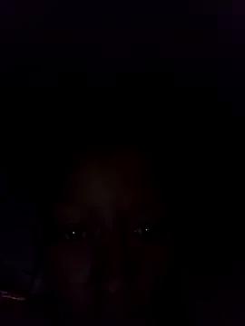 Petiteblack24 on StripChat 