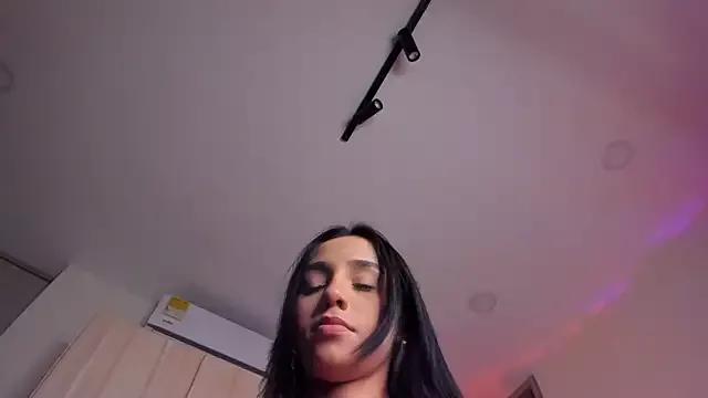 PettyCloeh on StripChat 