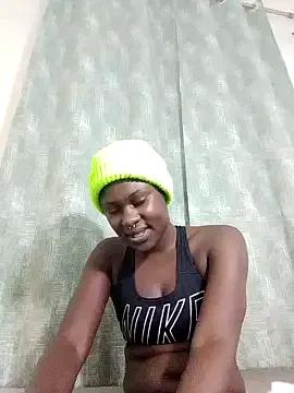 Prettyviola on StripChat 