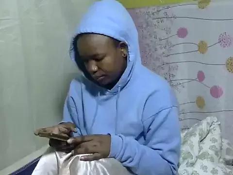 qee_gee on StripChat 
