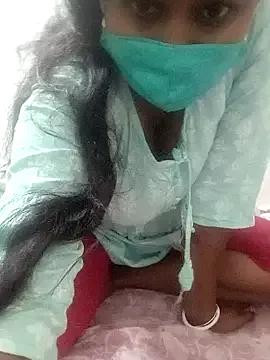 Rahee94 on StripChat 