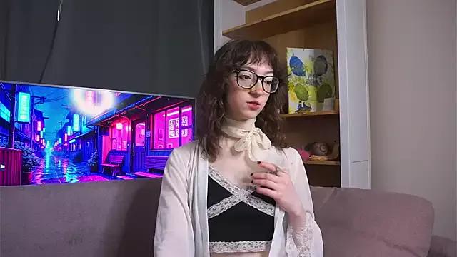 RexellaBate on StripChat 