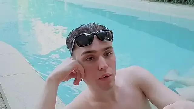 RobbyCharming on StripChat 