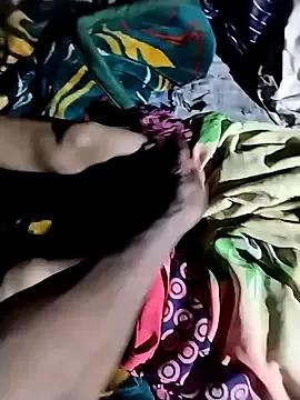 ROBOPL on StripChat 