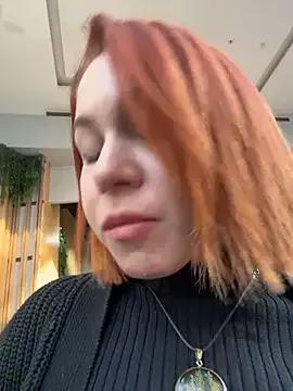 RosieSecret — lil slut wanna SQUIRT on ur FACE